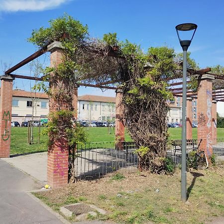 Casa Linda Sul Naviglio Apartment มิลาน ภายนอก รูปภาพ