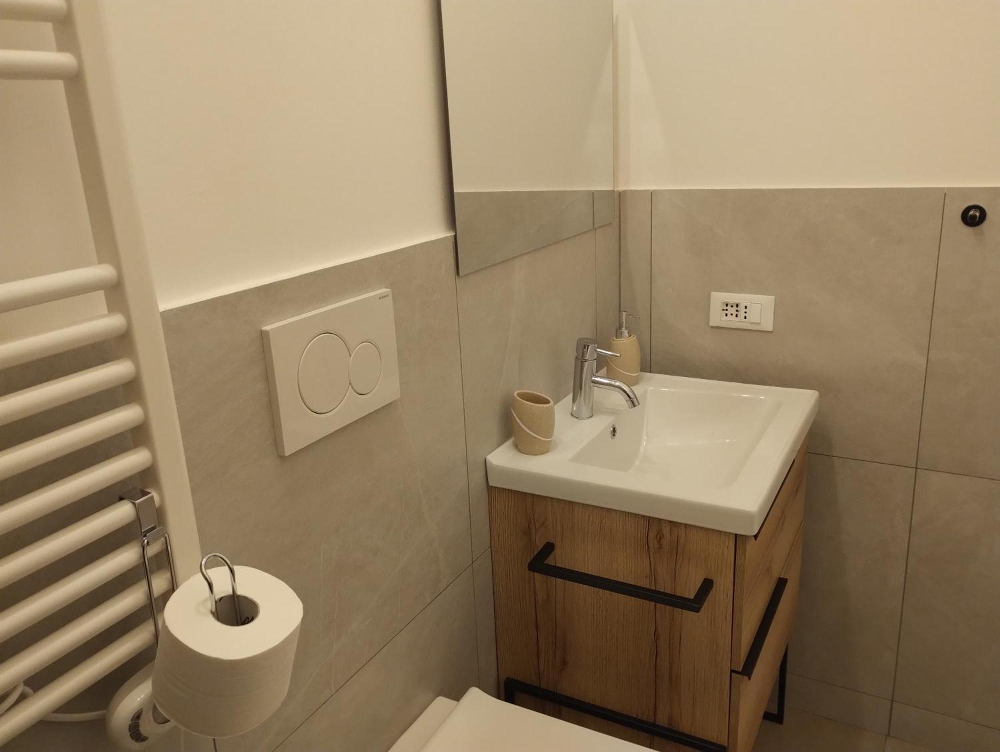 Casa Linda Sul Naviglio Apartment มิลาน ภายนอก รูปภาพ